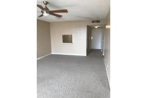 470 Executive Center Dr #5h, West Palm Beach, FL 33401, Sold 10/18/19