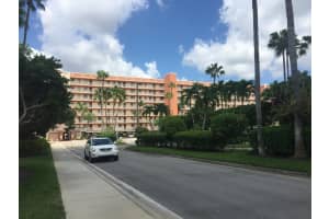 7370 S Oriole Blvd, Delray Beach, FL 33446, Sold 10/22/19