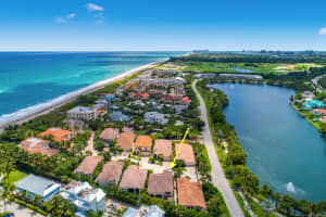 312 Alicante Dr, Juno Beach, FL 33408, Sold 01/17/20