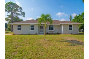 1041 2nd St, Vero Beach, FL 32962, Sold 10/31/19