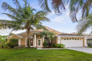 340 NW Bayonet Pl, Jensen Beach, FL 34957, Sold 07/20/20
