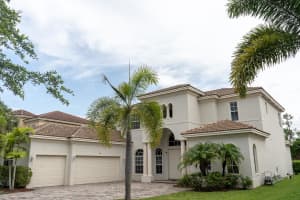 9207 Pineville Dr, Lake Worth, FL 33467, Sold 12/10/19