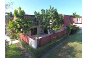 3743 Victoria Dr, West Palm Beach, FL 33406, Sold 01/28/20