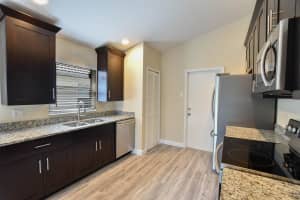 1051 Delray Lakes Dr, Delray Beach, FL 33444, Sold 02/14/20