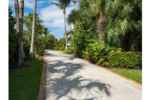MLS# R10562829, Vero Beach, Florida 32963
