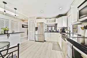 23 Ridge Pointe Dr, Boynton Beach, FL 33435, Sold 11/15/19