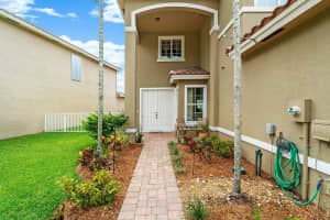 8164 Mariposa Grove Cir, West Palm Beach, FL 33411, Sold 02/10/20