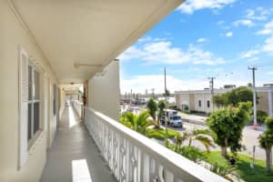 3915 S Flagler Dr, West Palm Beach, FL 33405, Sold 11/05/19