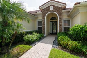 7599 SE Belle Maison Dr, Stuart, FL 34997, Sold 02/06/20