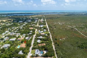 9297 SE Sharon St, Hobe Sound, FL 33455, Sold 10/29/19