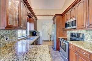 2965 Burgoyne Ln, West Palm Beach, FL 33409, Sold 03/09/20