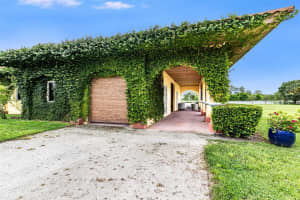 3322 Hanover Cir, Loxahatchee, FL 33470, Sold 12/06/19