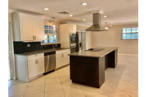 10850 SE Stern Ln, Hobe Sound, FL 33455, Sold 04/01/20