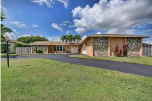 3133 Pebble Beach Dr, Lake Worth, FL 33467, Sold 12/06/19
