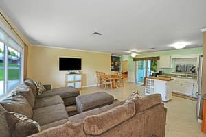 4077 Brandon Dr, Delray Beach, FL 33445, Sold 11/01/19