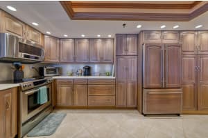 3870 N Hwy A1A, Fort Pierce, FL 34949, Sold 11/06/19