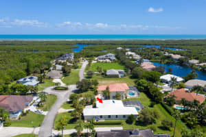 8240 SE Pilots Cove Terrace, Hobe Sound, FL 33455, Sold 02/11/20