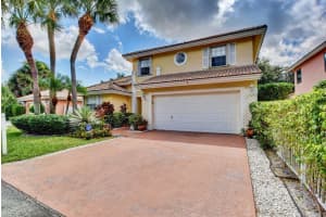 4 Valencia Dr, Boynton Beach, FL 33436, Sold 01/24/20