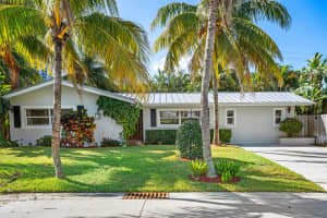 1281 Singer Dr, West Palm Beach, FL 33404, Sold 06/03/20