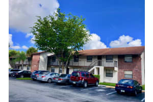 6040 Shaker Wood Cir, Tamarac, FL 33319, Sold 10/23/19