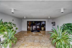 2275 S Ocean Blvd #106s, Palm Beach, FL 33480, Sold 02/11/20