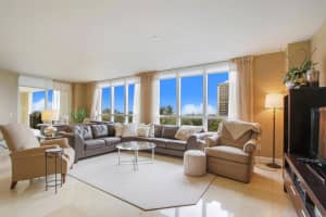 3800 N Ocean Dr, Riviera Beach, FL 33404, Sold 11/26/19