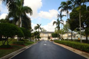 3130 Grandiflora Dr, Greenacres, FL 33467, Sold 11/08/19