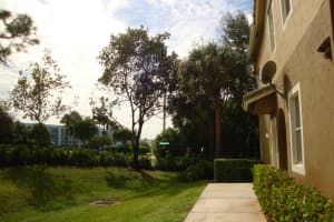 3130 Grandiflora Dr, Greenacres, FL 33467, Sold 11/08/19