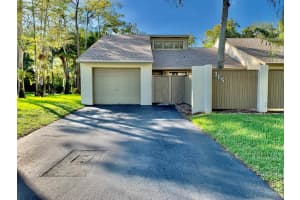 315 Pine Shadow Way, Wellington, FL 33414, Sold 12/30/19