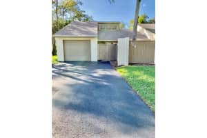 315 Pine Shadow Way, Wellington, FL 33414, Sold 12/30/19