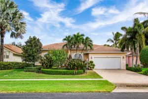 9160 Cypress Hollow Dr, Palm Beach Gardens, FL 33418, Sold 01/17/20
