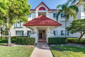 106 Half Moon Cir APT F3, Hypoluxo, FL 33462, Sold 05/28/20