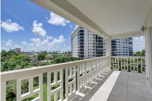 1000 Lowry St #4j, Delray Beach, FL 33483, Sold 10/31/19