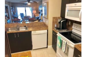 1155 Lake Shore Dr Apt 103, Lake Park, FL 33403, Sold 01/15/20