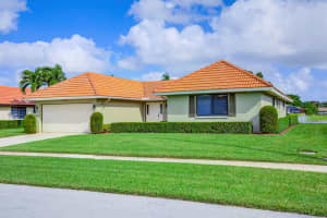 10491 Greentrail Dr N, Boynton Beach, FL 33436, Sold 12/17/19