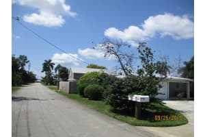 25 SW Cabana Point Cir, Stuart, FL 34994, Sold 11/20/19