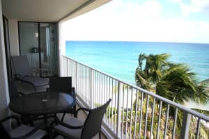 3590 S Ocean Blvd, South Palm Beach, FL 33480, Sold 09/18/20