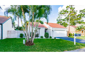 453 Park Forest Way, Wellington, FL 33414, Sold 11/07/19