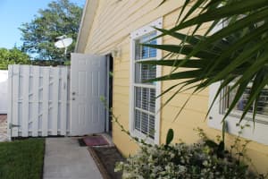 1570 Royal Forest Ct, West Palm Beach, FL 33406, Sold 02/03/20