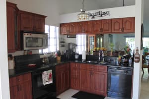 1570 Royal Forest Ct, West Palm Beach, FL 33406, Sold 02/03/20