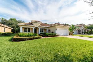 6723 Bulrush Ct, Greenacres, FL 33413, Sold 12/13/19