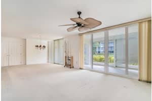 109 Half Moon Cir APT H1, Hypoluxo, FL 33462, Sold 03/24/20