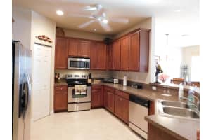 319 Versailles Ln, Vero Beach, FL 32960, Sold 07/28/20