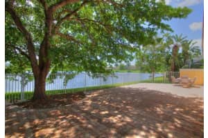 1218 Avondale Ln, West Palm Beach, FL 33409, Sold 04/15/20