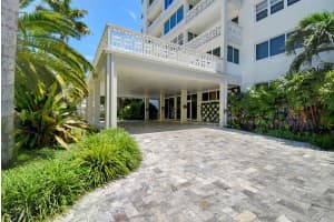 1000 Lowry St, Delray Beach, FL 33483, Sold 01/27/20