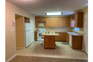 1323 Bayshore Dr, Fort Pierce, FL 34949, Sold 04/22/20