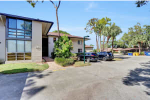 4283 Wood Ride Rd, Boynton Beach, FL 33436, Sold 04/10/20