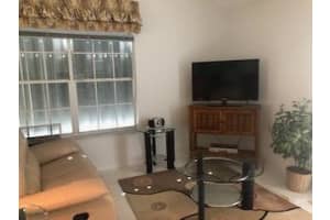 507 Waterside Dr, Hypoluxo, FL 33462, Sold 12/03/19