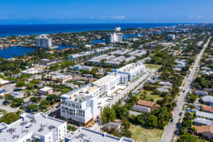 236 SE 5th Ave, Delray Beach, FL 33484, Sold 12/29/20