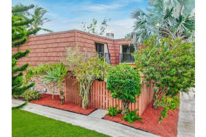 1505 Augusta Cir, Delray Beach, FL 33445, Sold 03/06/20